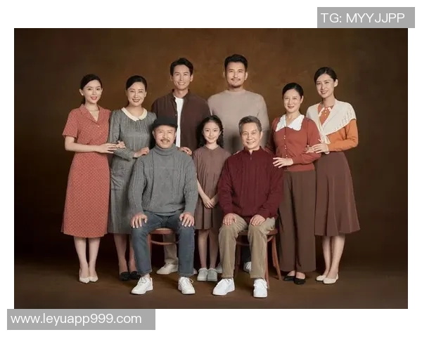 幸福满满的一家人库嫂分享全家福照甜蜜瞬间温馨满溢