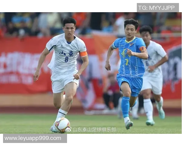 杨皓宇闪耀全场打入关键进球助山东U20队顺利晋级赛事