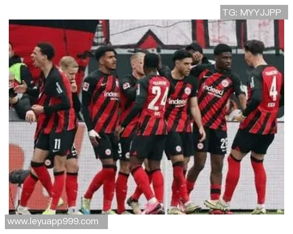 德甲分析：法兰克福客场逆袭圣保利主场争取宝贵积分