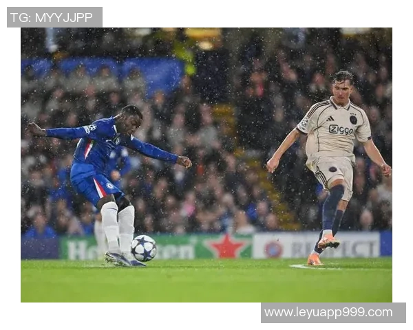 滕哈赫回忆执教阿贾克斯时压制切尔西的辉煌时刻与如今惨败的对比 滕哈赫回忆执教阿贾克斯时压制切尔西的辉煌时刻与如今惨败的对比