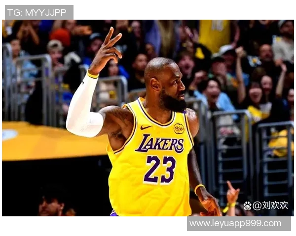 詹姆斯回忆新秀赛季在骑士的奇特角色与非赢球风格篮球